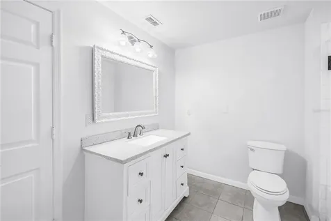 4206 Bay Club Circle Tampa FL 33607
