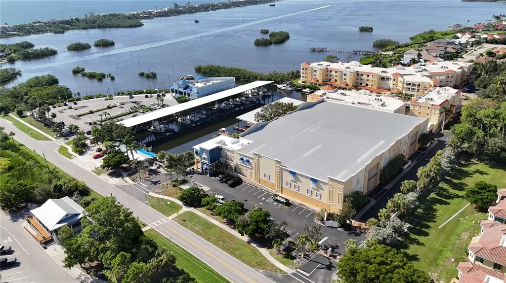 570 Blackburn Point Road Osprey FL 34229