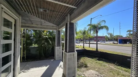 6183 1st Avenue N St Petersburg FL 33710