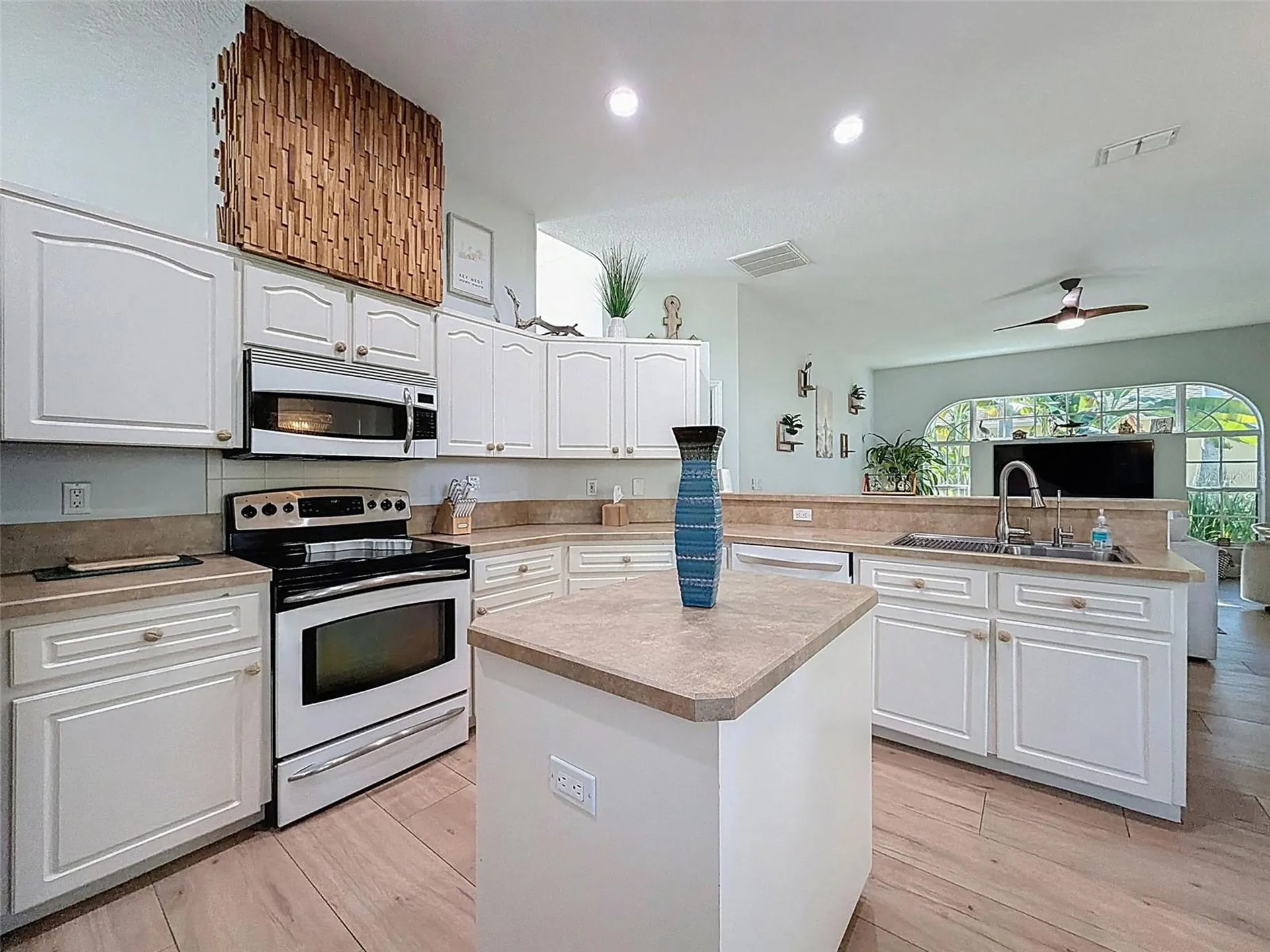 3365 Indian River Street Spring Hill FL 34609