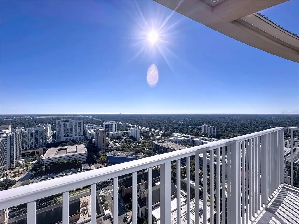 155 S Court Avenue Orlando FL 32801