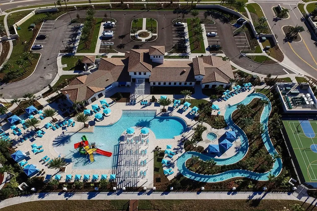 8894 Qin Loop Kissimmee FL 34747