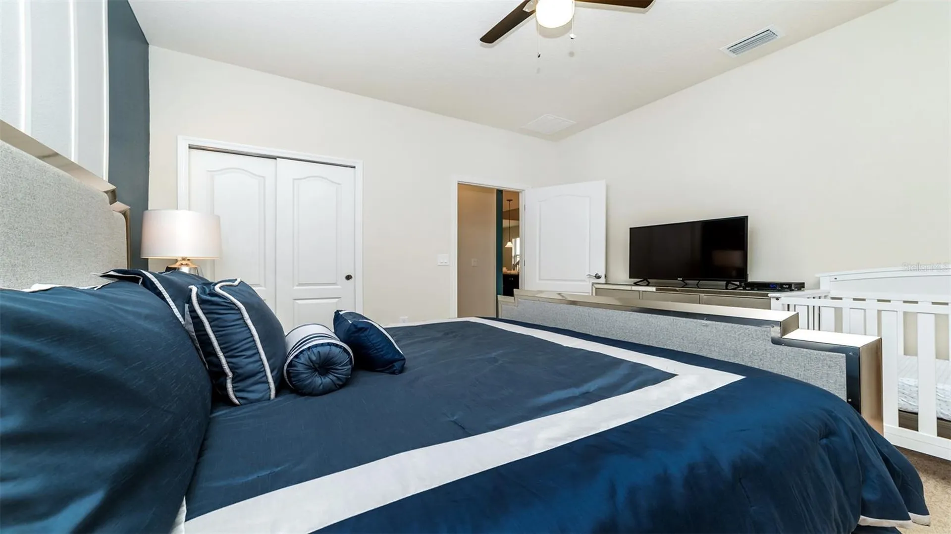 8894 Qin Loop Kissimmee FL 34747