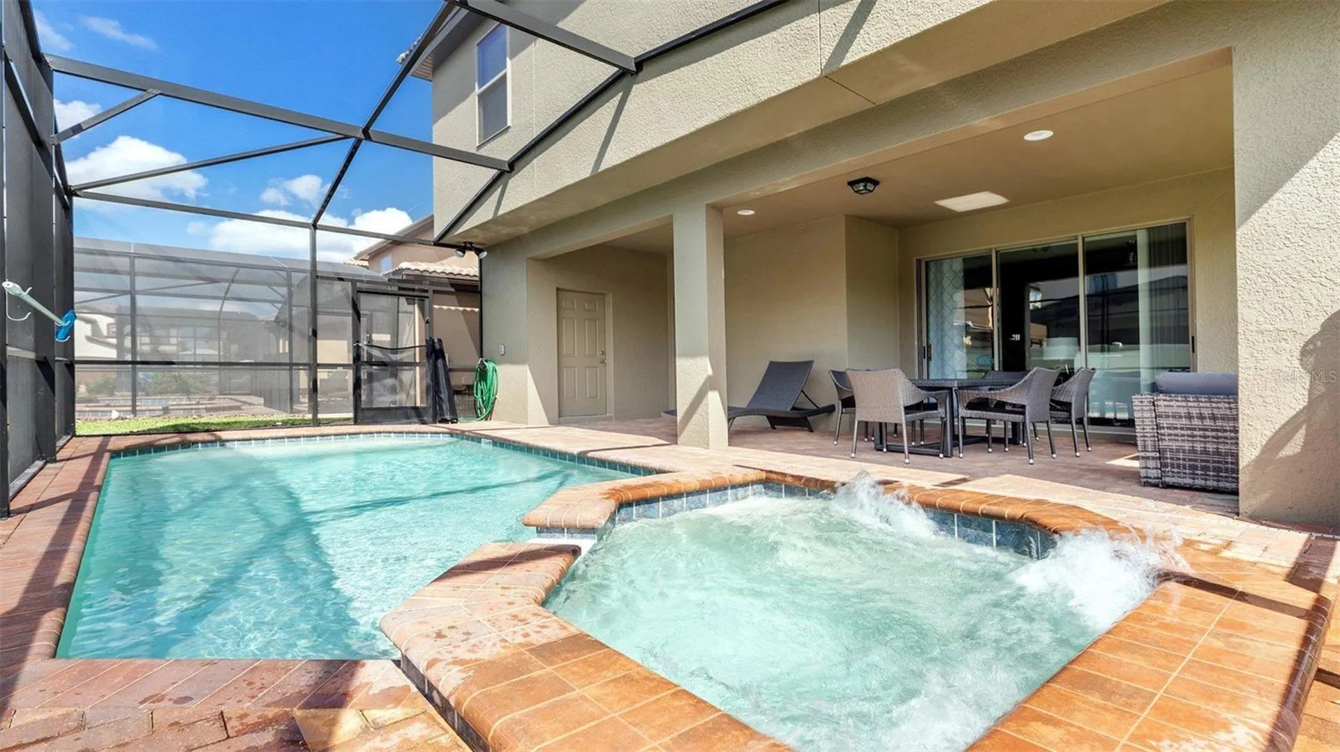 8894 Qin Loop Kissimmee FL 34747