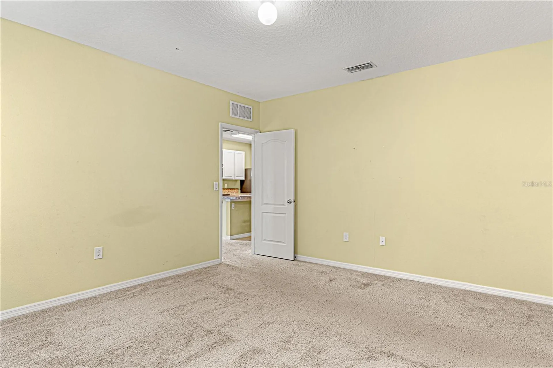 118 Fishermans Cove Drive Edgewater FL 32141