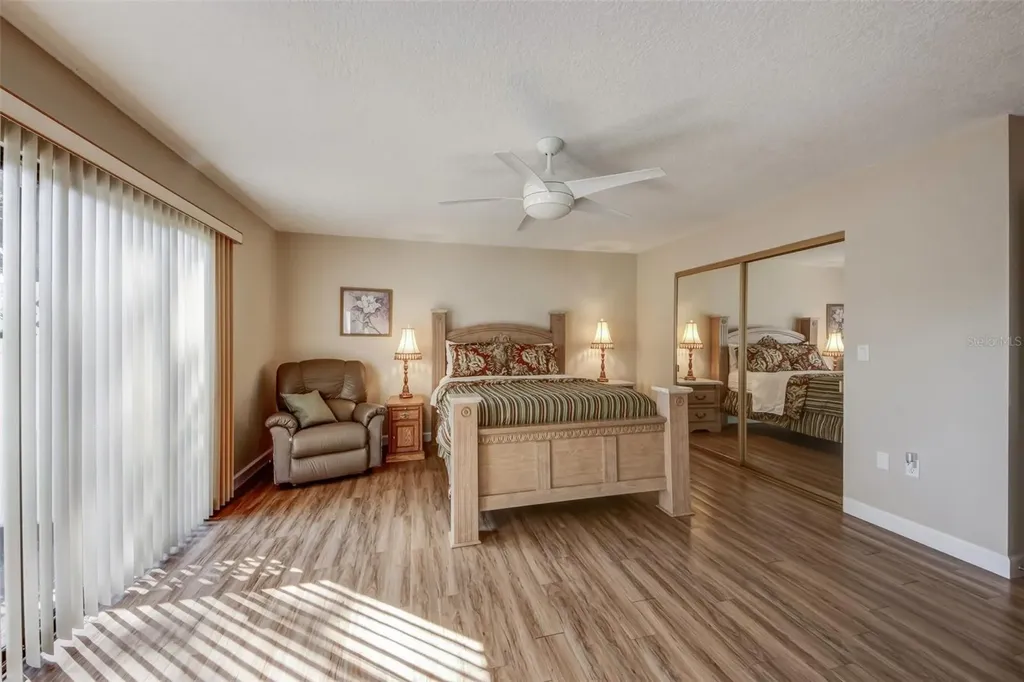 3401 Avenida Madera Bradenton FL 34210