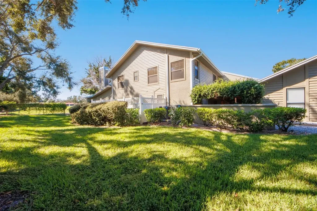 3401 Avenida Madera Bradenton FL 34210