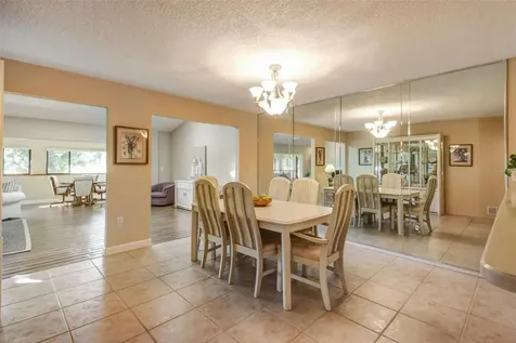 3401 Avenida Madera Bradenton FL 34210