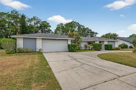 2001 N Golfview Drive Plant City FL 33566