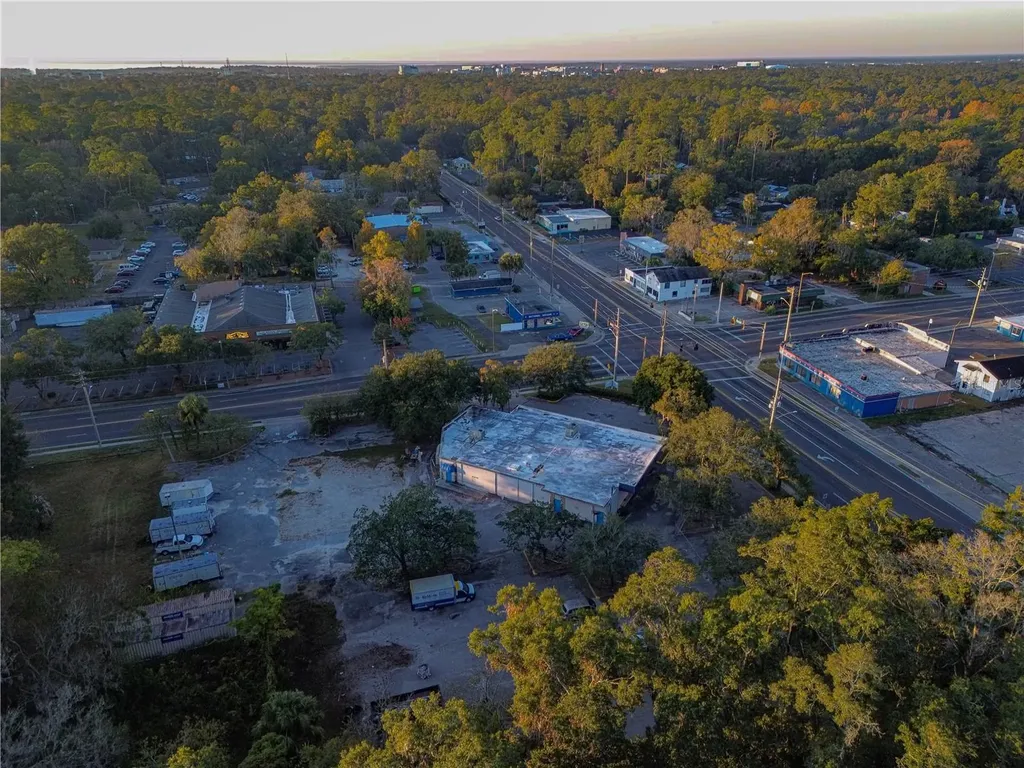 2301 NW 6th Street Gainesville FL 32609