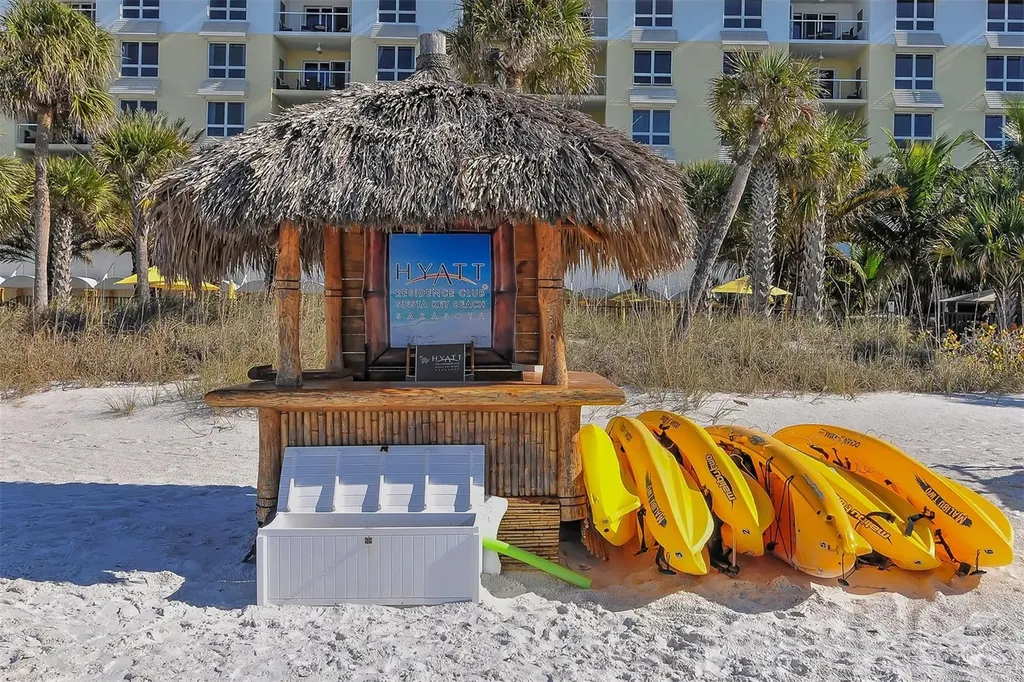 915 Seaside Drive Sarasota FL 34242