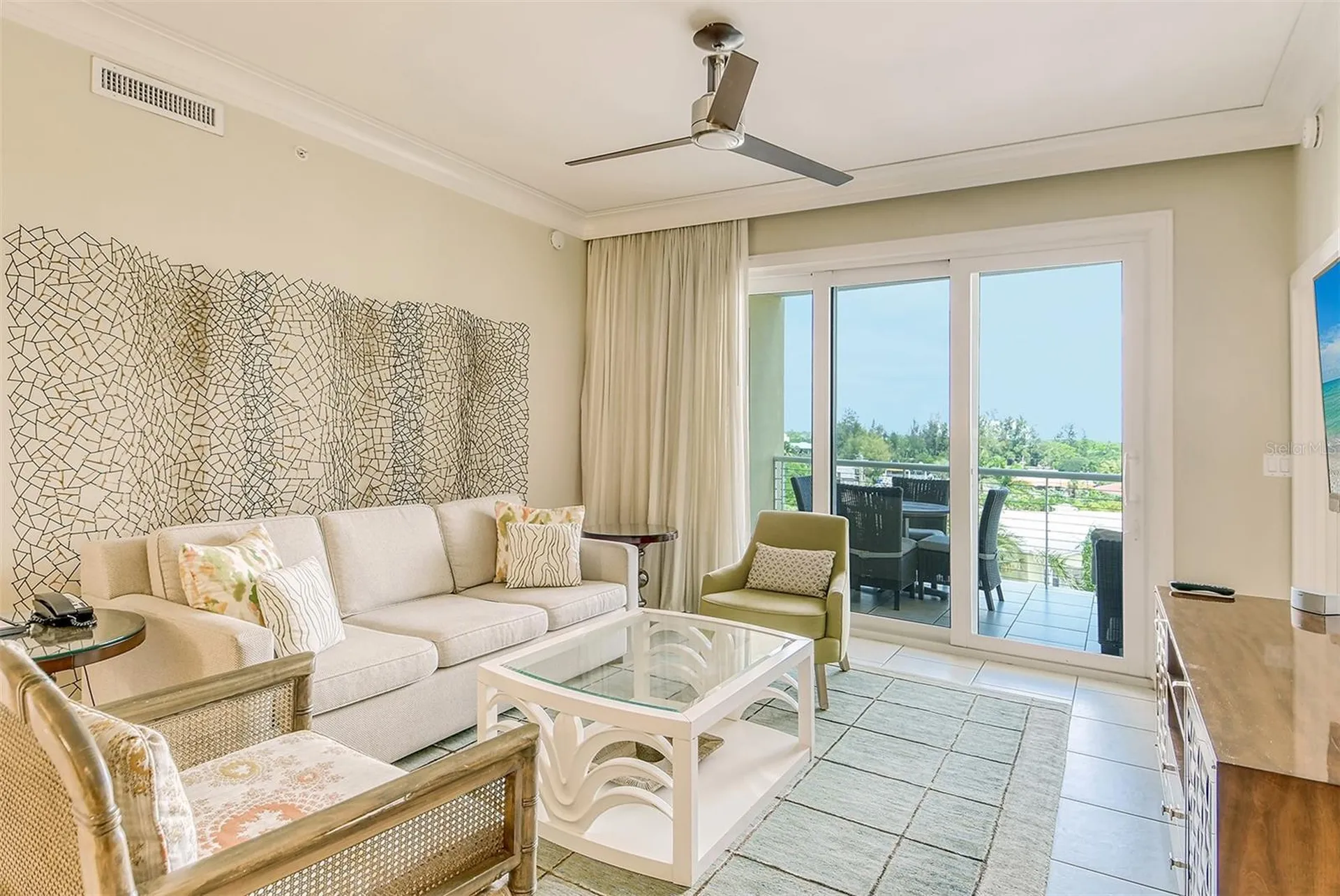 915 Seaside Drive Sarasota FL 34242