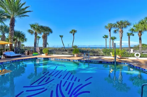 915 Seaside Drive Sarasota FL 34242