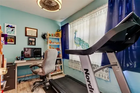 7727 39th Avenue N St Petersburg FL 33709