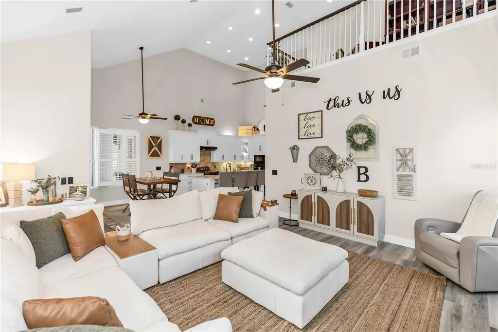 169 Hawkcrest Court Debary FL 32713