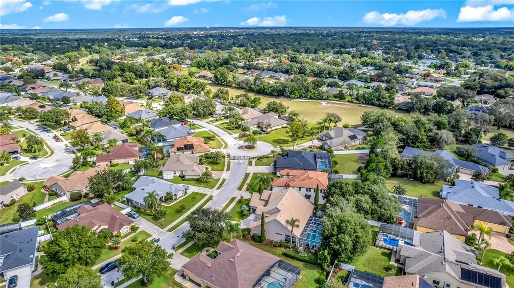 169 Hawkcrest Court Debary FL 32713