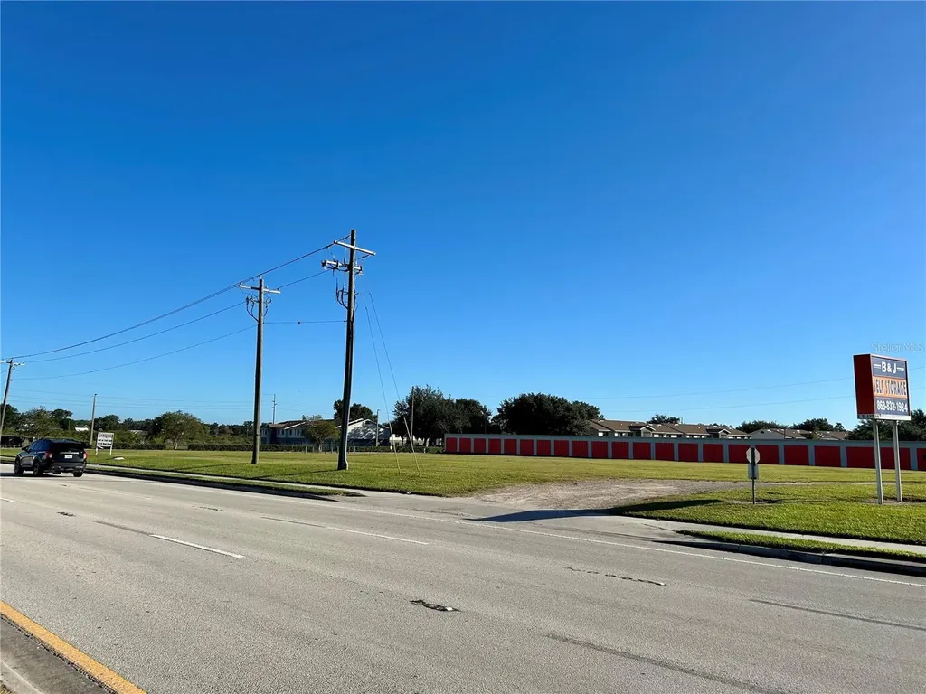 667 S 5th Avenue Wauchula FL 33873