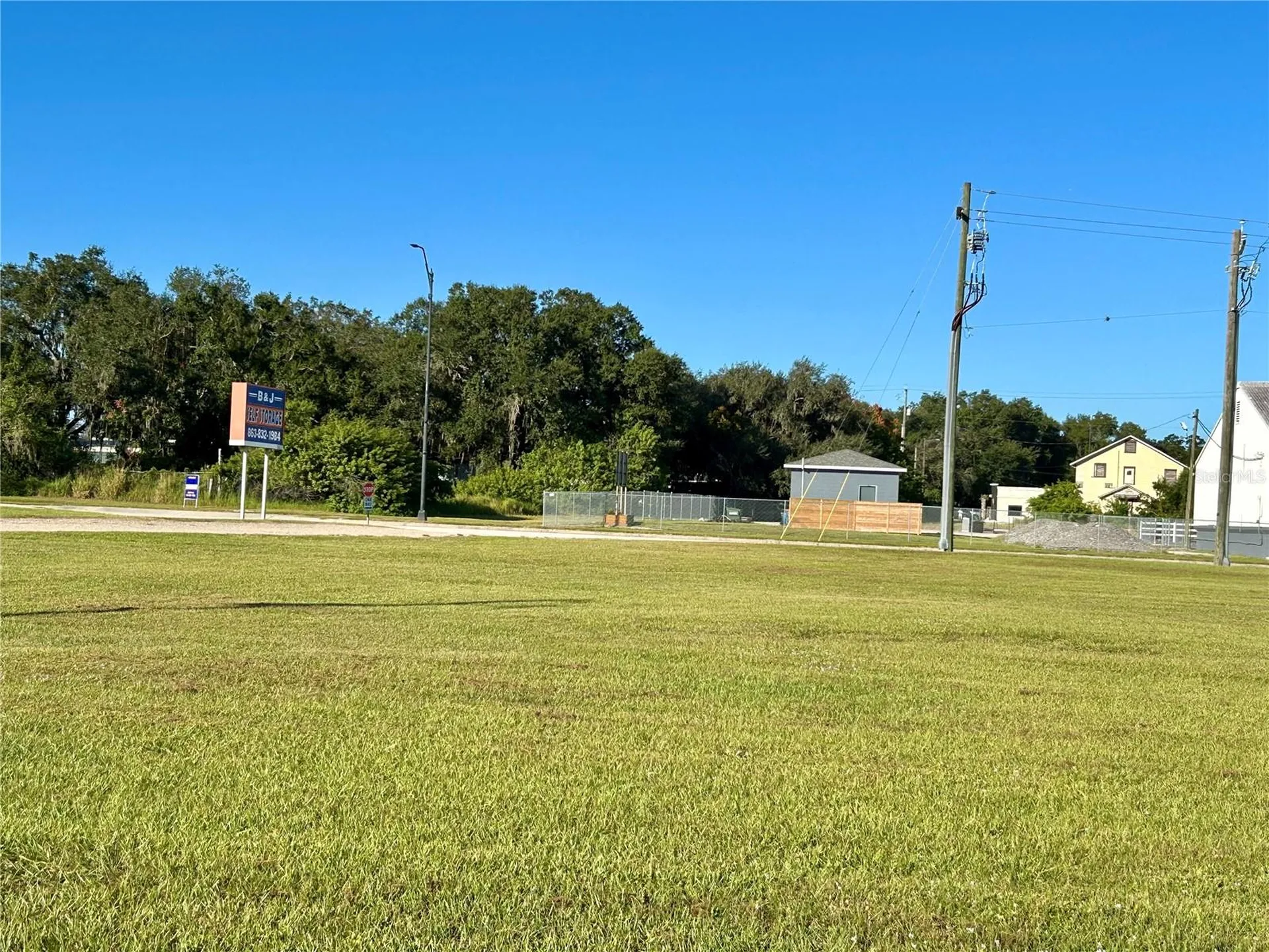 667 S 5th Avenue Wauchula FL 33873