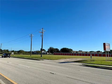 667 S 5th Avenue Wauchula FL 33873