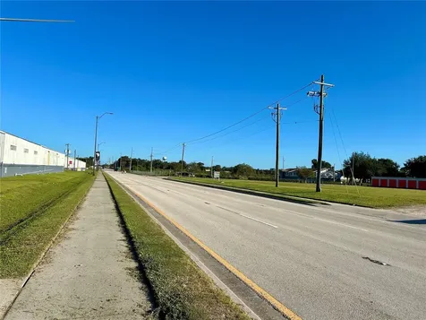 667 S 5th Avenue Wauchula FL 33873