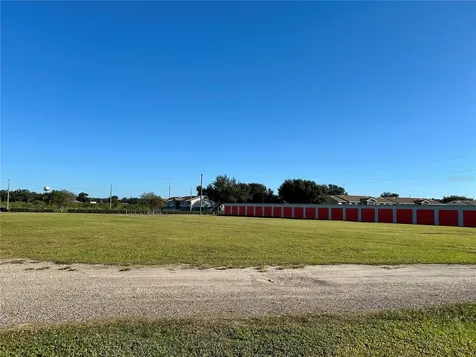 667 S 5th Avenue Wauchula FL 33873