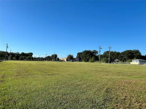 667 S 5th Avenue Wauchula FL 33873