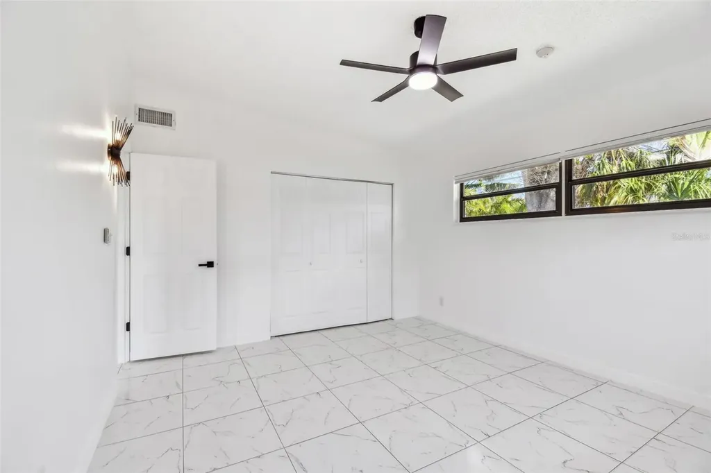 1600 Delaware Avenue NE St Petersburg FL 33703