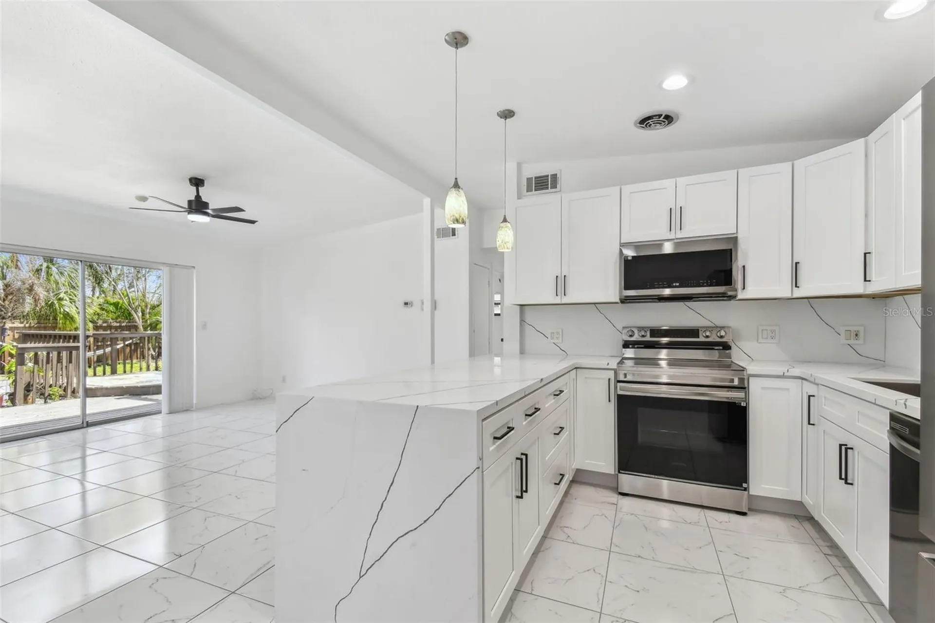 1600 Delaware Avenue NE St Petersburg FL 33703