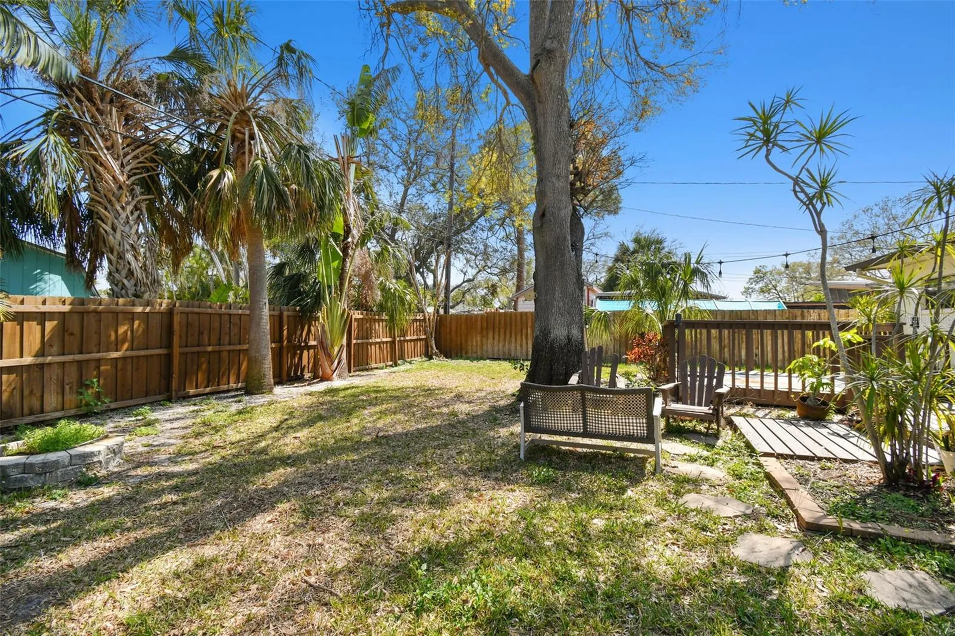 1600 Delaware Avenue NE St Petersburg FL 33703
