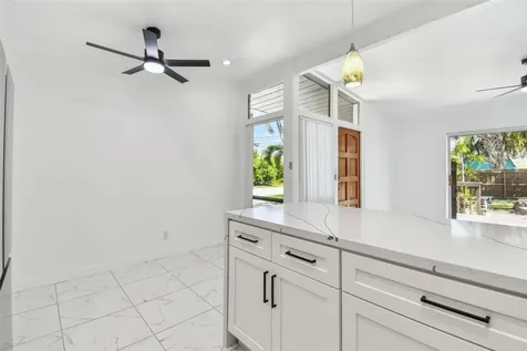 1600 Delaware Avenue NE St Petersburg FL 33703