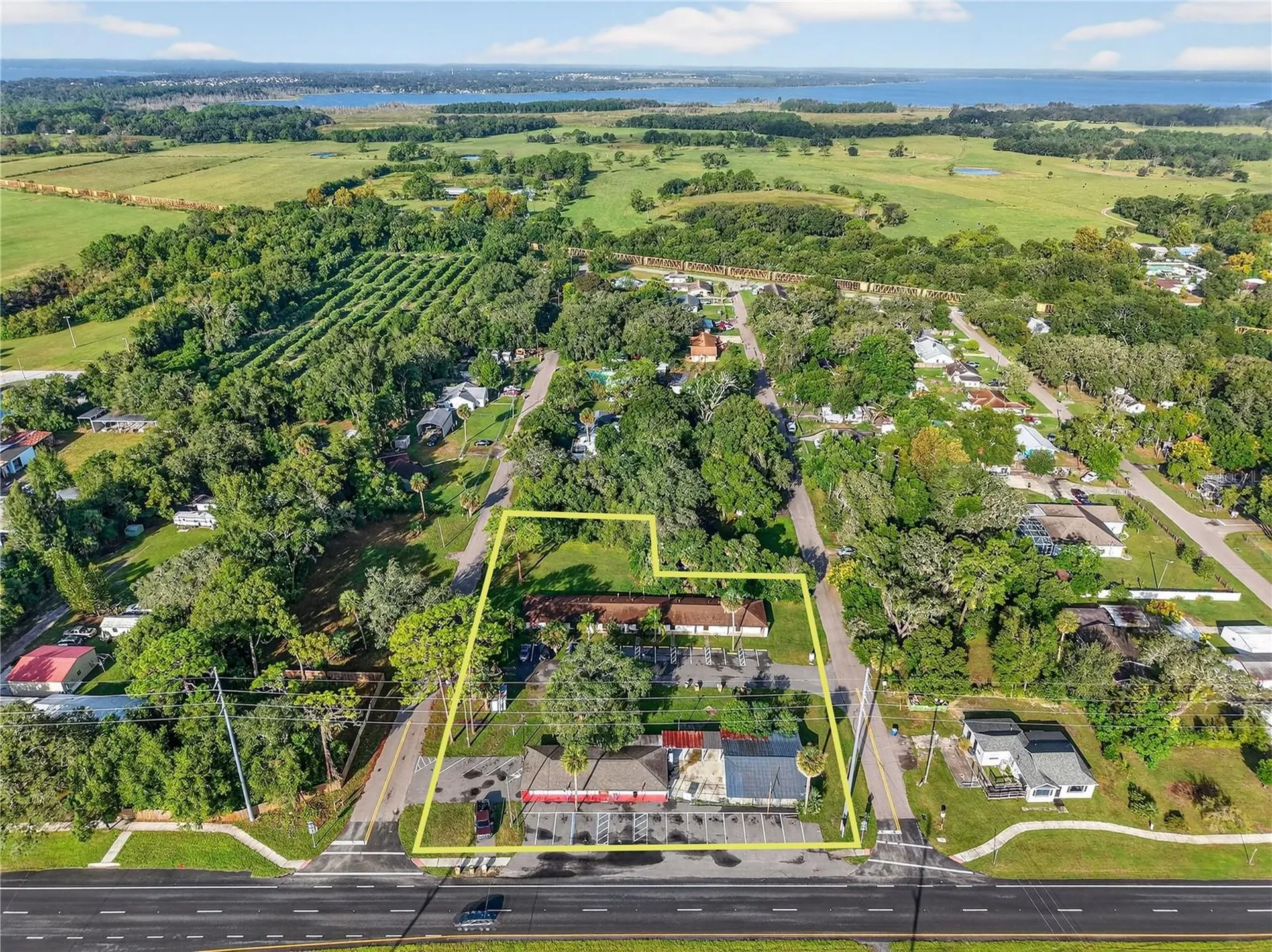 37415 State Road 19 Umatilla FL 32784