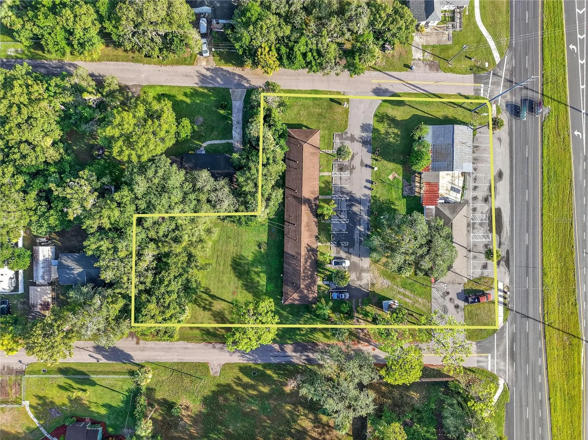 37415 State Road 19 Umatilla FL 32784