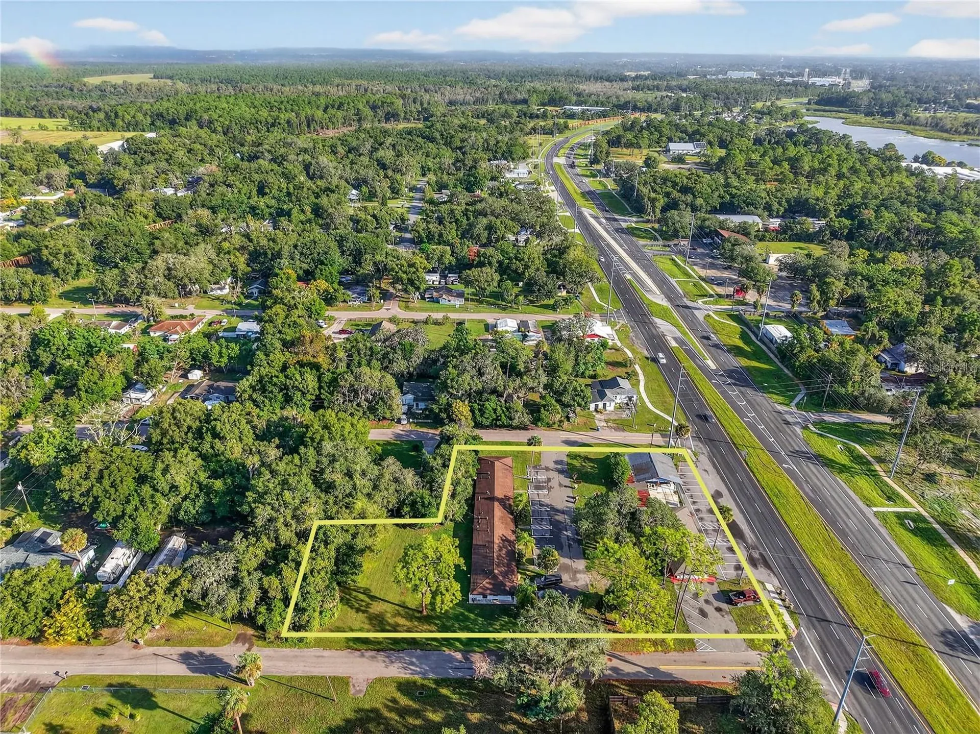37415 State Road 19 Umatilla FL 32784