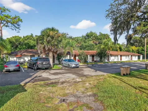 37415 State Road 19 Umatilla FL 32784