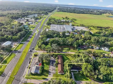 37415 State Road 19 Umatilla FL 32784