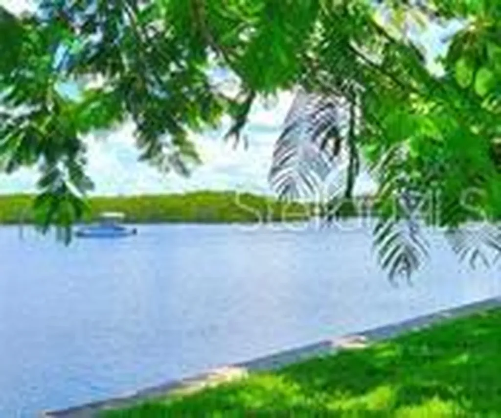 611 Destiny Drive Ruskin FL 33570