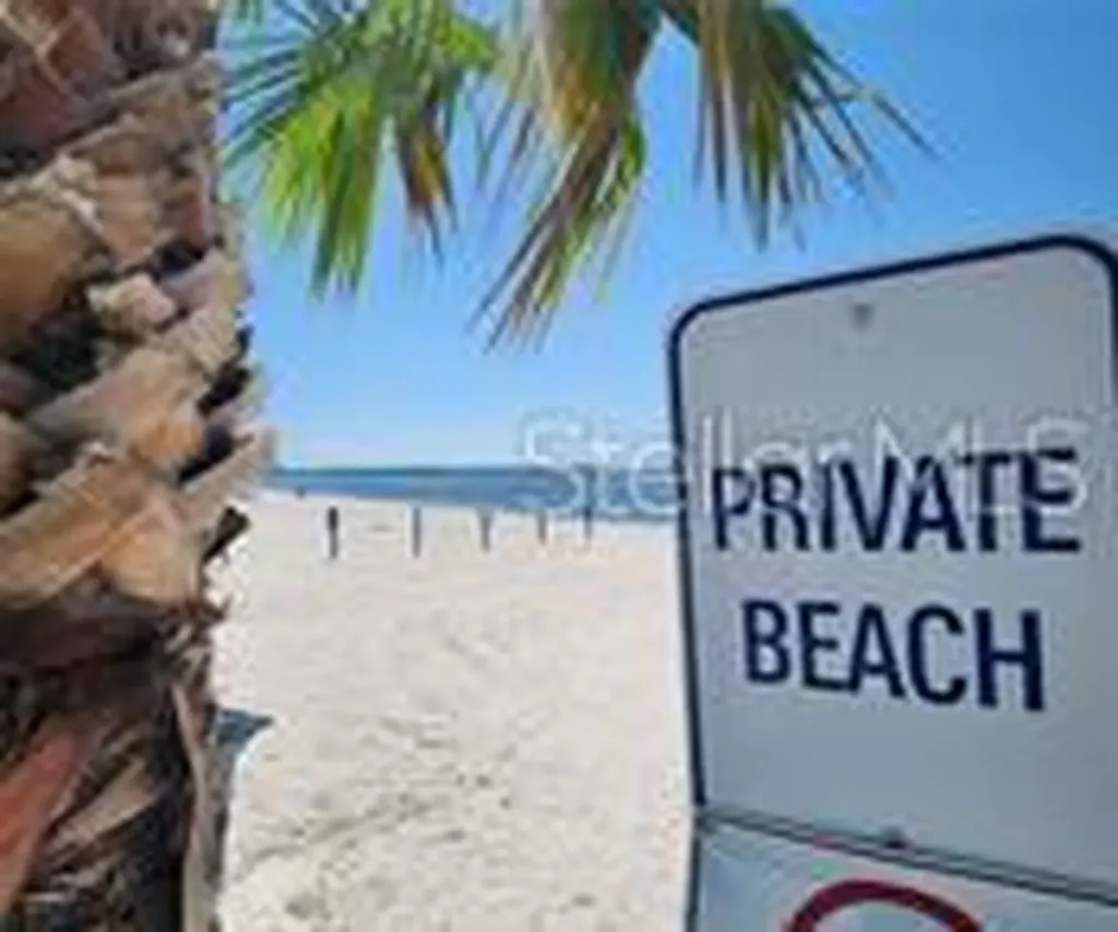 611 Destiny Drive Ruskin FL 33570