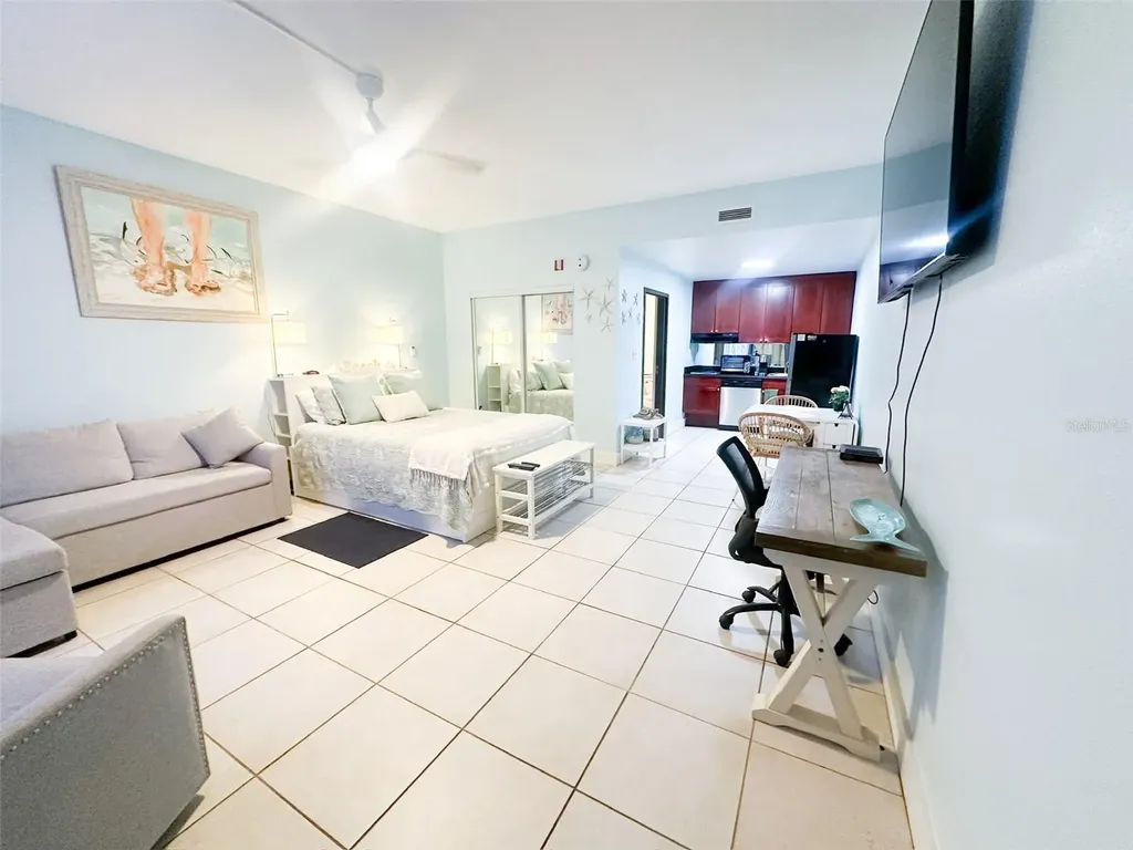 611 Destiny Drive Ruskin FL 33570