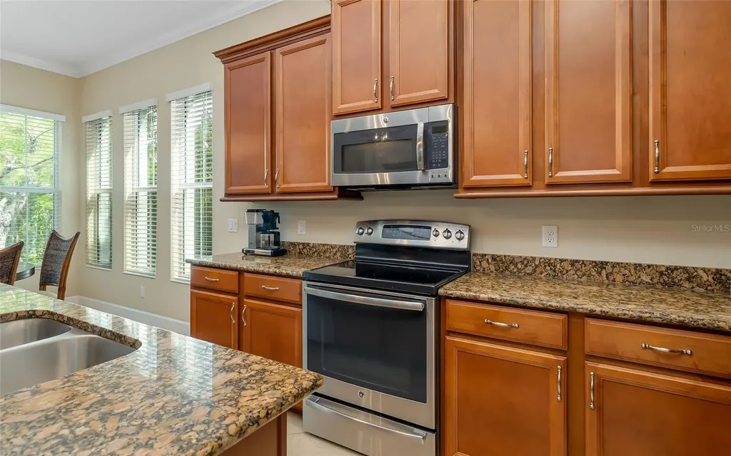 339 Sapphire Lake Drive Bradenton FL 34209