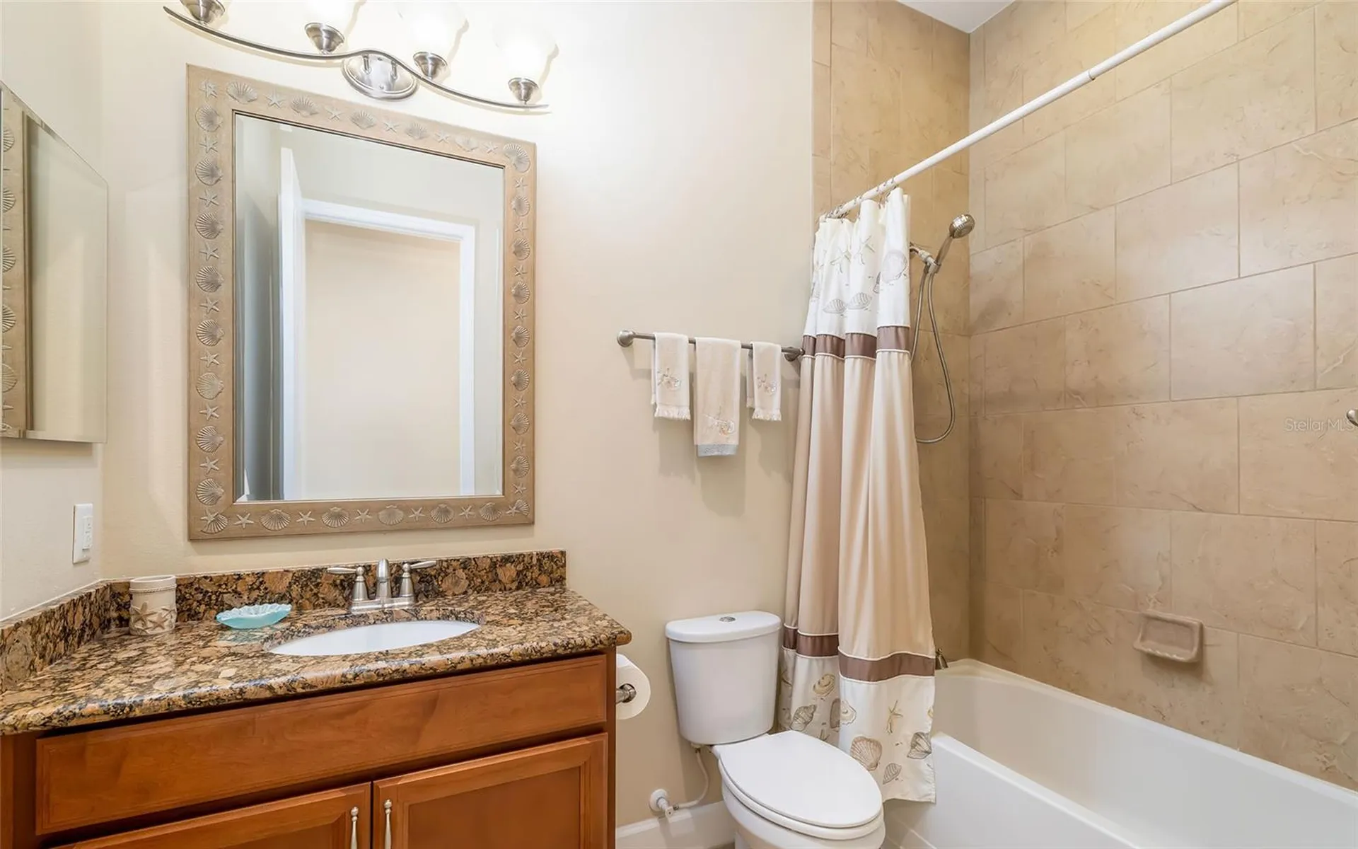339 Sapphire Lake Drive Bradenton FL 34209