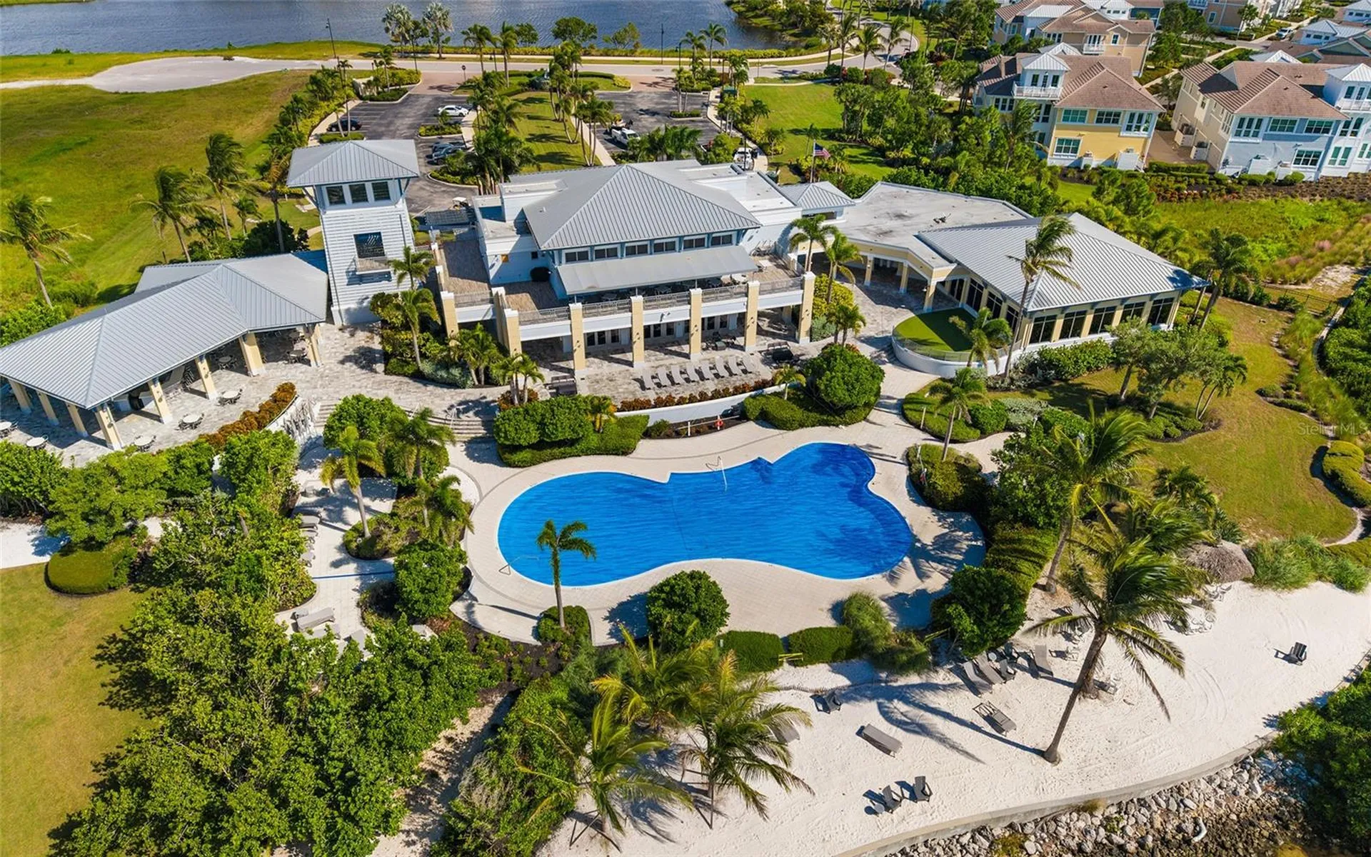 339 Sapphire Lake Drive Bradenton FL 34209