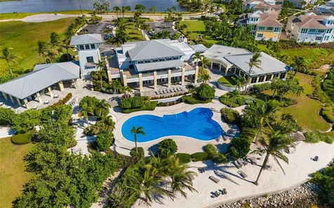339 Sapphire Lake Drive Bradenton FL 34209