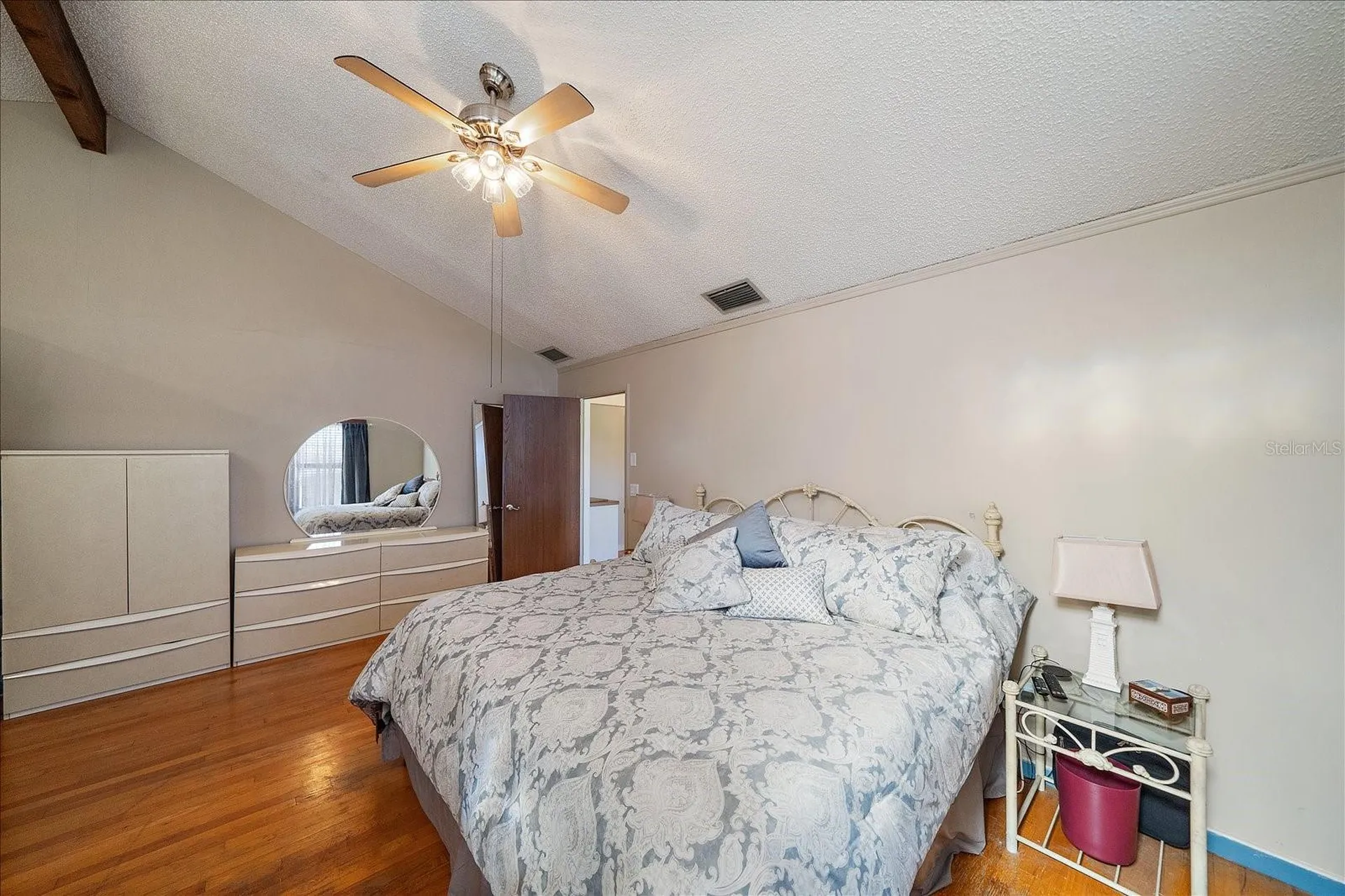 1008 SW 4th Place Cape Coral FL 33991