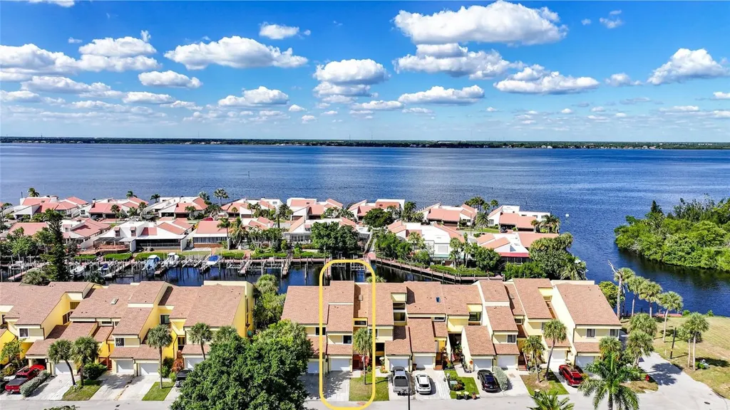 25188 Marion Avenue Punta Gorda FL 33950