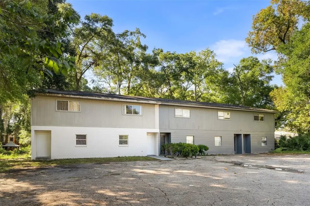 6115 SW 12th Place Gainesville FL 32607