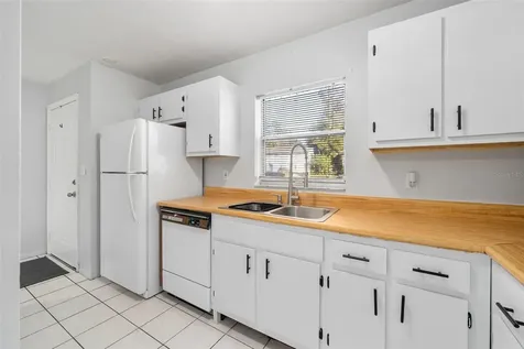 6115 SW 12th Place Gainesville FL 32607
