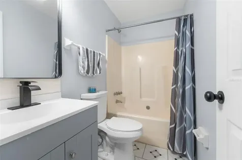 6115 SW 12th Place Gainesville FL 32607