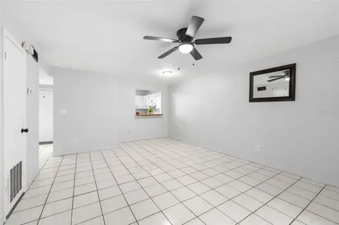 6115 SW 12th Place Gainesville FL 32607