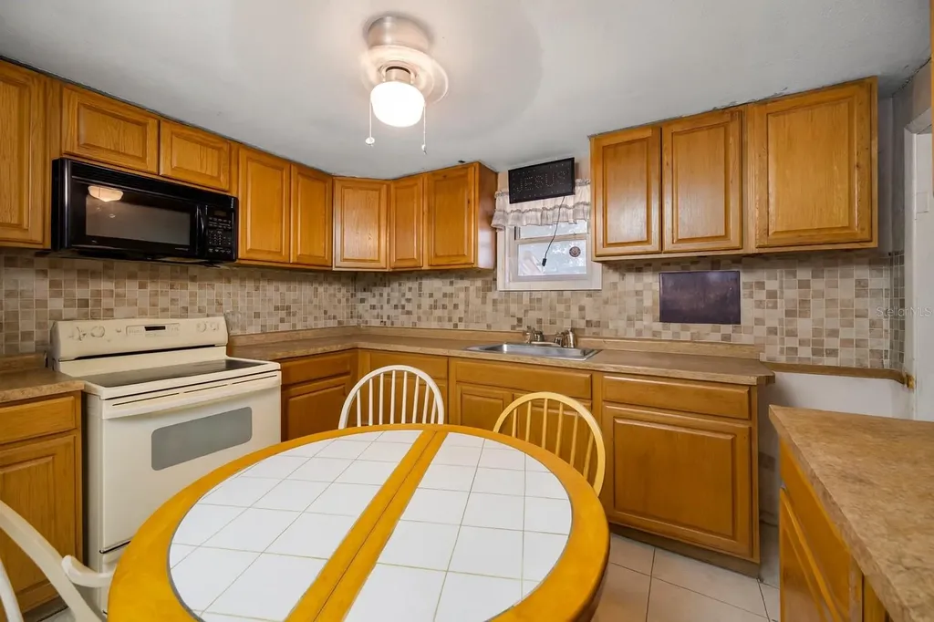 1324 Milton Street Clearwater FL 33756