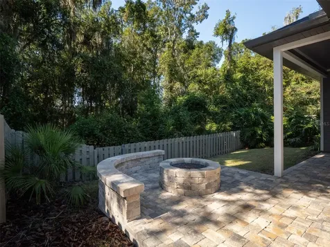 1218 NW 137th Way Newberry FL 32669